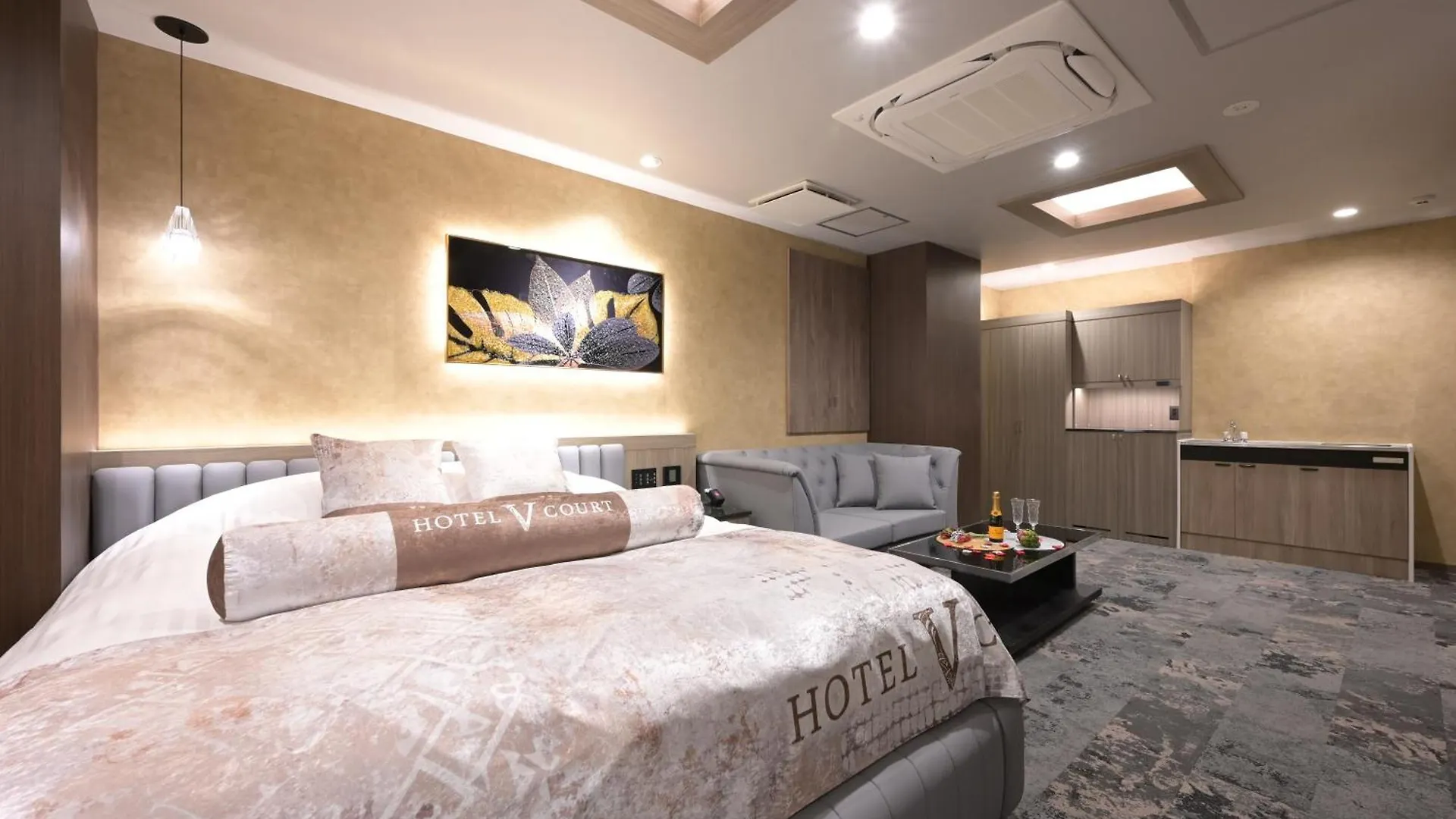 Hotel Victoria Court Aasahikawa-Adult Only 3*, Asahikawa Japonya